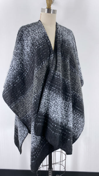 Woolrich Black Sweater, One Size