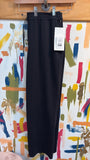 New Lululemon Black Straight Leg Mid Rise Luxtreme 31" Inseam Pants, L