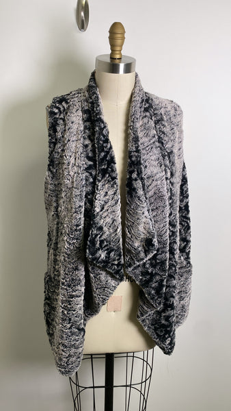 Jolt Gray/Black Vest with Pockets, S