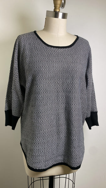 Design History Black Sweater, L