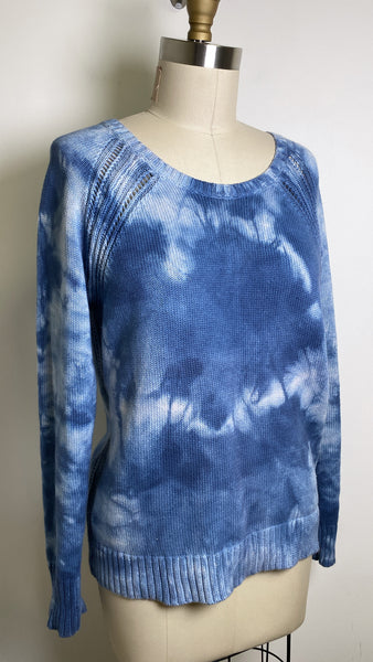 American Eagle Blue Tie Dye Sweater, M