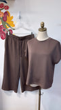 Danskin 2pc Brown 21" Inseam Cropped Pants + Top, M/L (top is medium/pants are large)