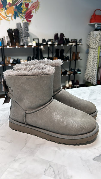 Ugg Gray Bow Boots, 7