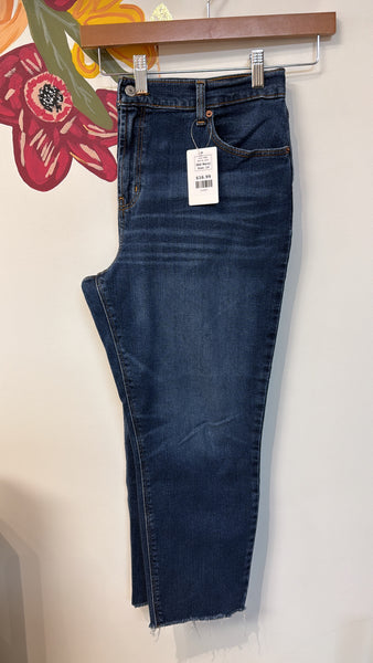 Old Navy Boyfriend Mid Rise Jeans, 14