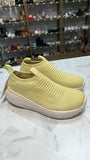Oofos Zen Lemon Grass Shoes, 8.5