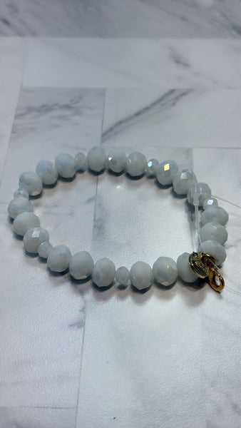 Cadella's White Stretch Bracelet