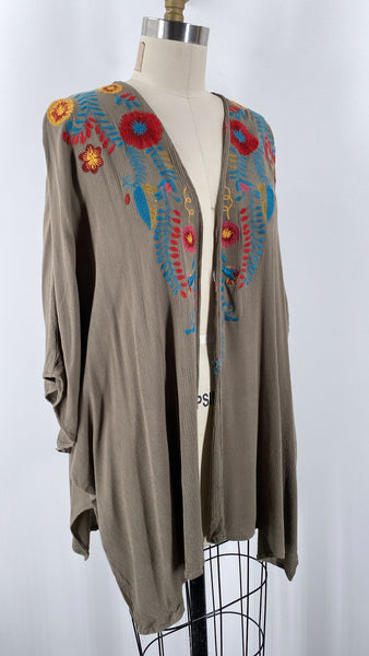 Umgee Embroidered Kimono, 1XL/2XL