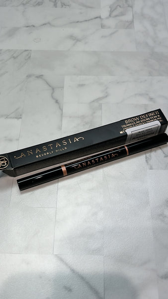 New Anastasia Dark Brown Brow Definer 3-in-1 Triangle Tip Easy Precision Eyebrow Pencil (retail $26)