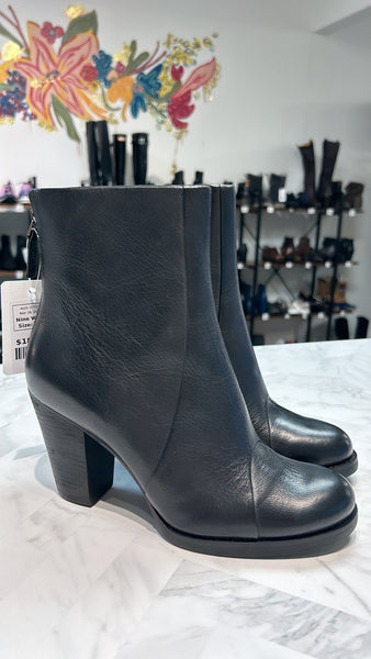 Nine West Black Ankle Boots, 8.5