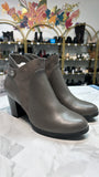 New Giani Bernini Gray Abalina Ankle Boots, 7