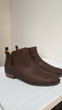 Journee Brown Ellis Boots, 11