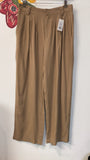 New with tags New In Brown 29" Inseam Pants, L