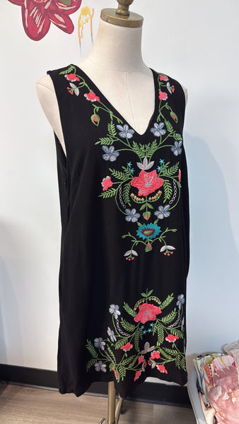 Umgee Black Embroidered Pocket Dress, L