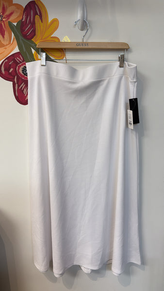 New Laura Cruz White Skirt, 2X