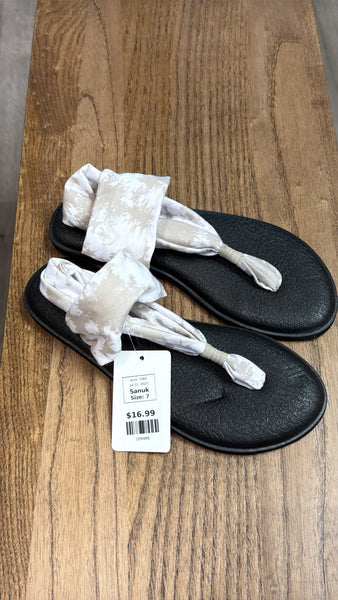 Sanuk  Sandals, 7