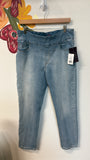 New Gloria Vanderbilt Amanda Pull On Jeans, 14