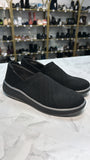 Bzees Black Triumph Slip On Shoes, 7.5 (retail $90)