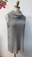 Staccato Gray Top, L