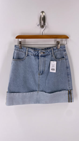 Le Lis Denim Cuffed Skirt, M