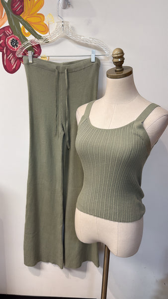 American Eagle 2pc Green Top + Pants, M