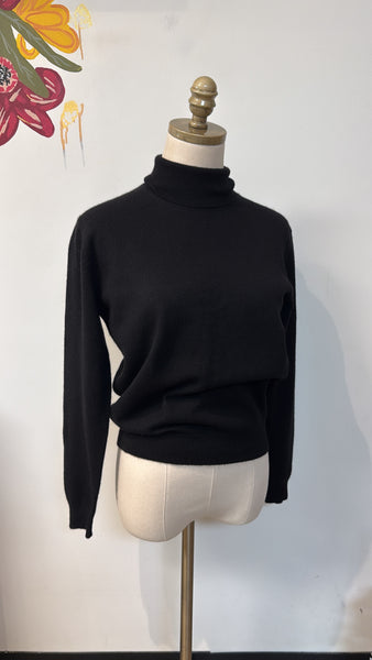 100% Cashmere Black Sweater, S