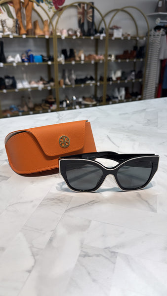 Tory Burch Black TY7184U Sunglasses (retail $210) with Case