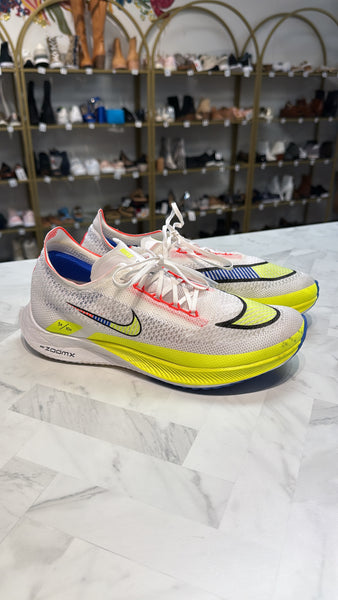 Nike ZoomX Shoes, 7