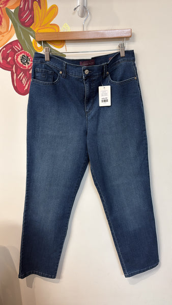 Gloria Vanderbilt Amanda Jeans, 12 Short