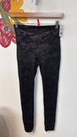 Spanx Black Camo Leggings, M