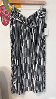 New Robert Louis Black/White Skirt, 3X