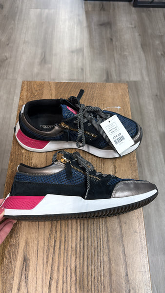 SNKR Project Black Shoes, 10